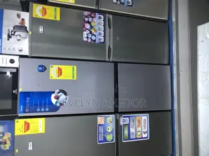 Storage Flexible Midea Bottom Freezer 174 Liters Available