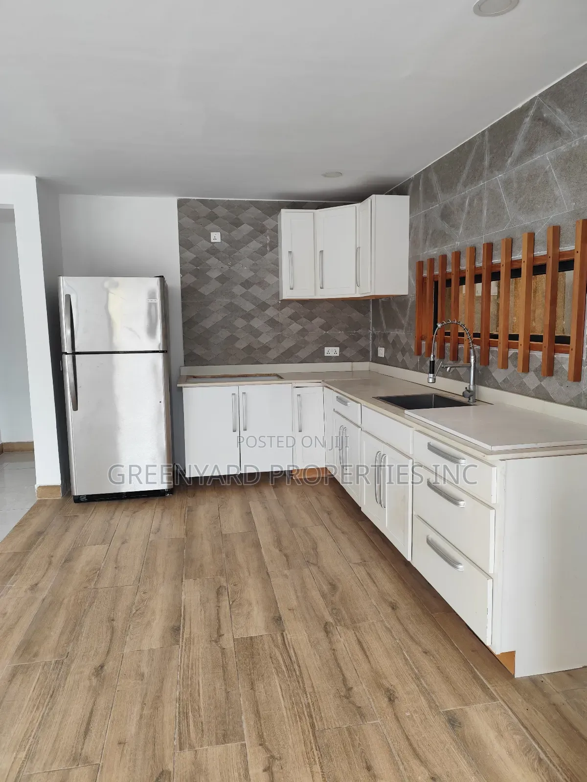 4bdrm House in Adjiringanor, East Legon for sale