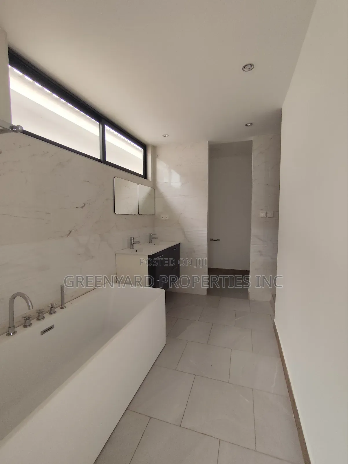 4bdrm House in Adjiringanor, East Legon for sale