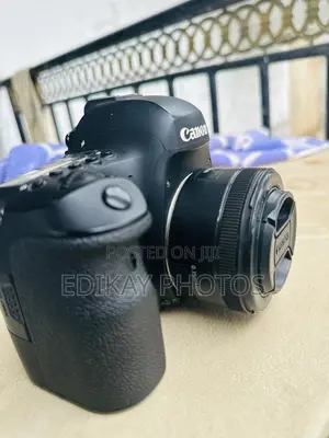 Canon 6d Mark 2 With 50mm Lens