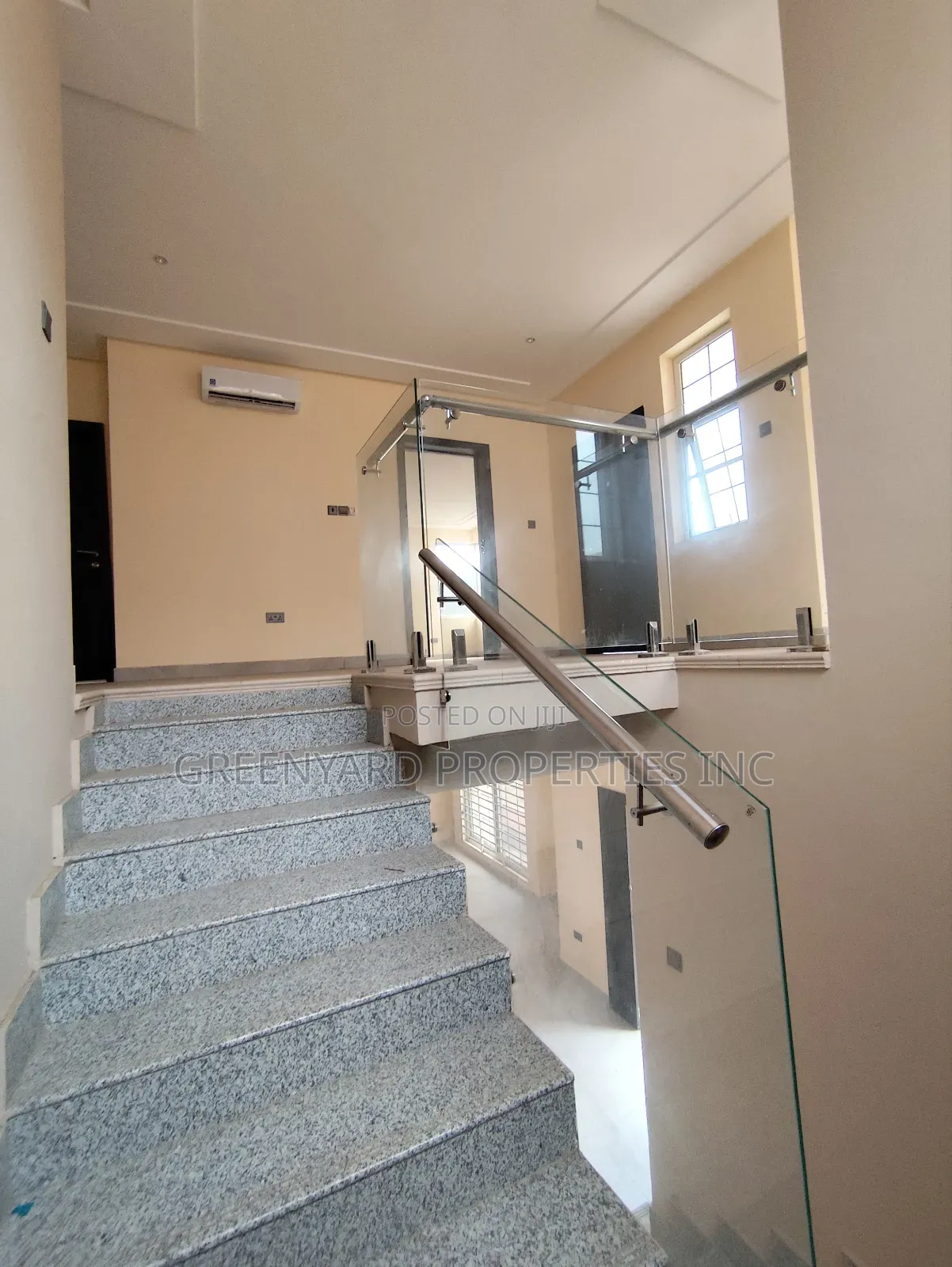 5bdrm Townhouse / Terrace in Dworwulu for rent