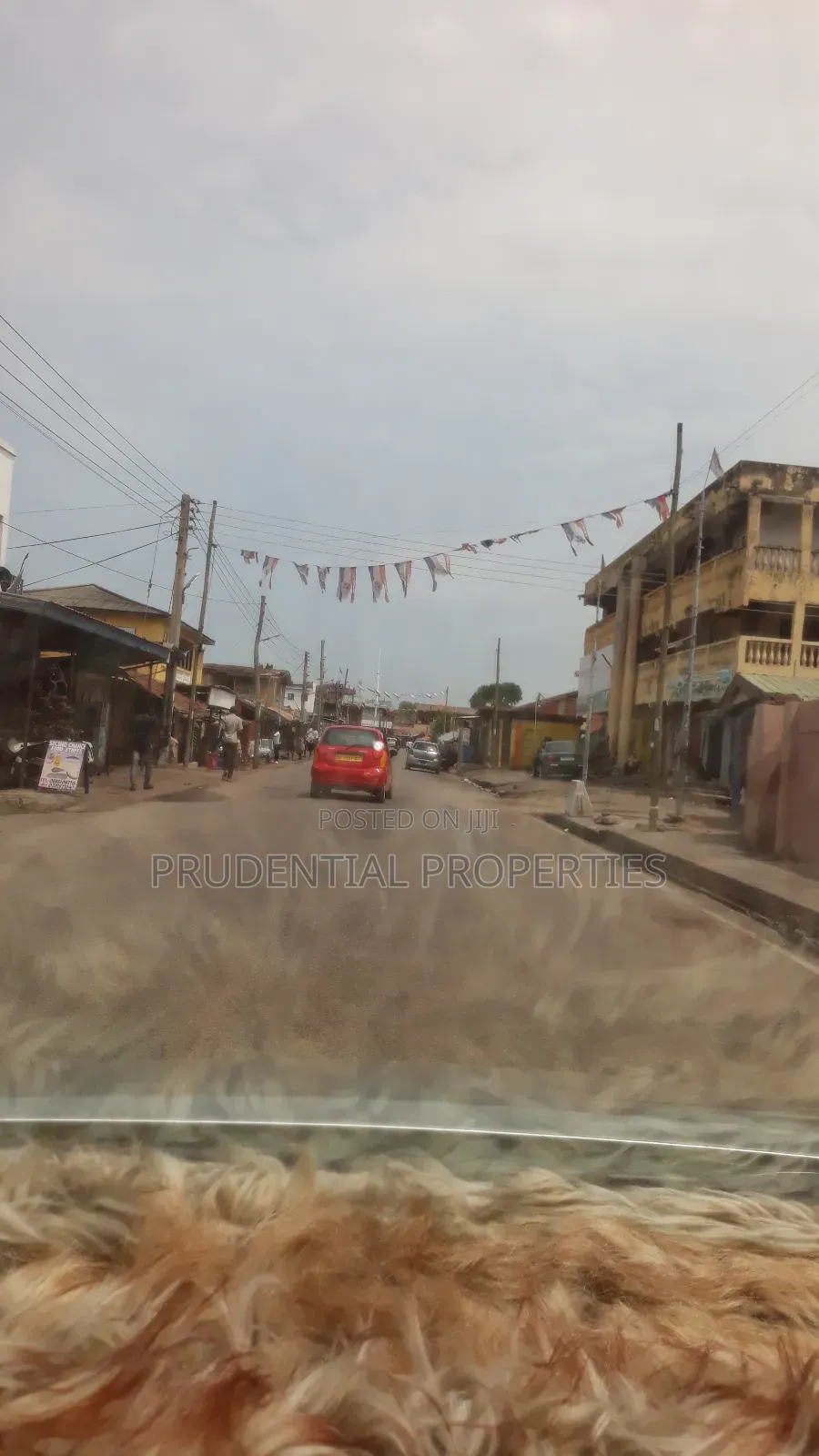 5bdrm House in Adabraka for sale