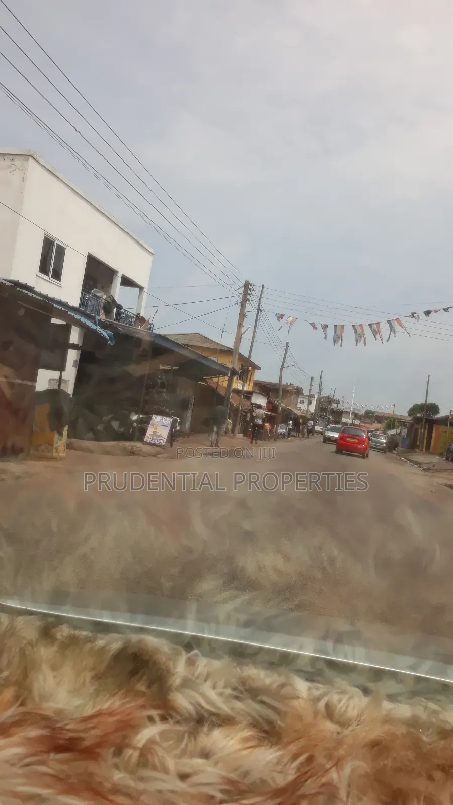 5bdrm House in Adabraka for sale