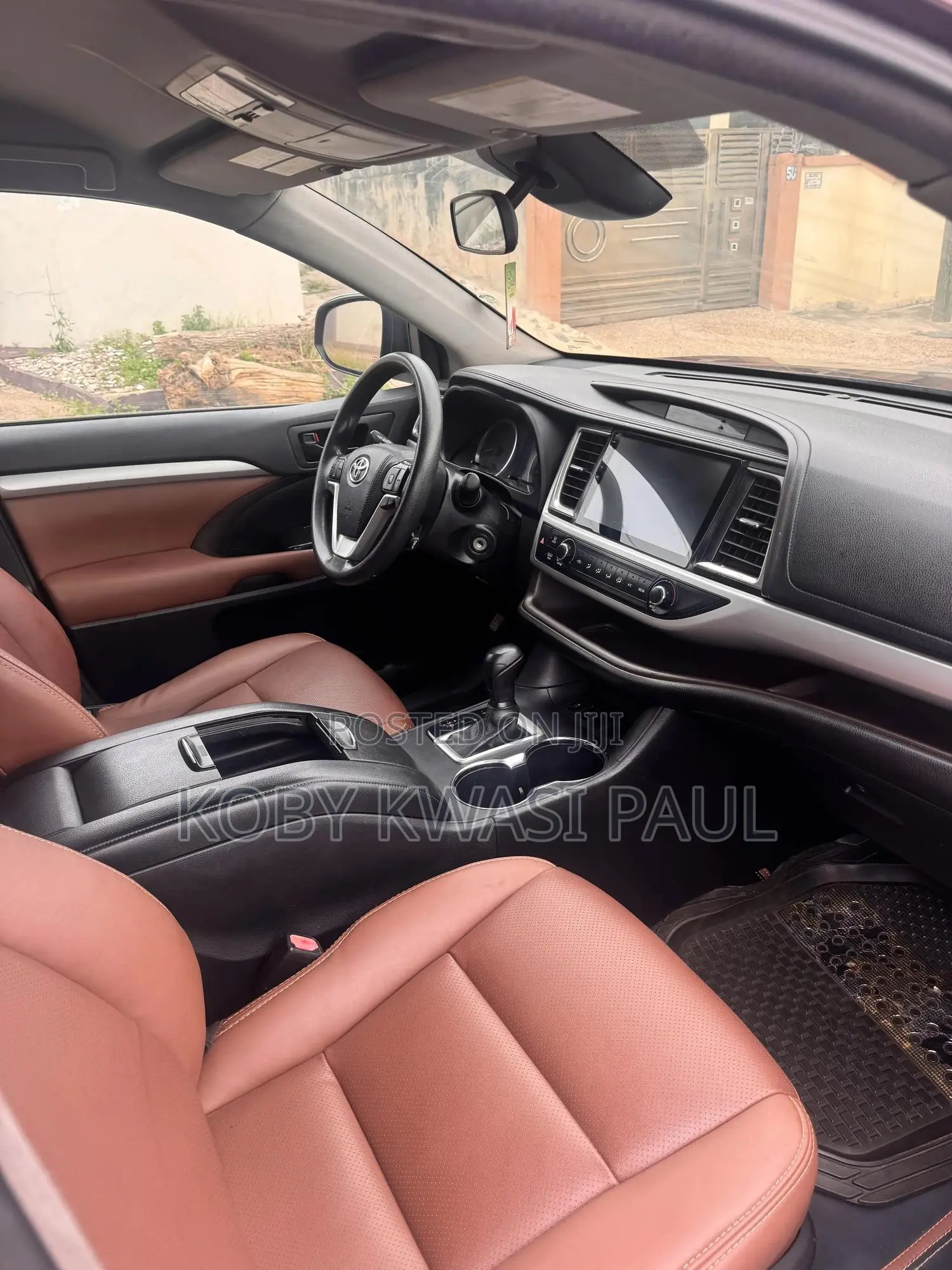 Toyota Highlander LE 4x2 (2.7L 4cyl 6A) 2017 Brown