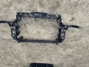 Photo - Honda Cr-v 2019 Bonnet