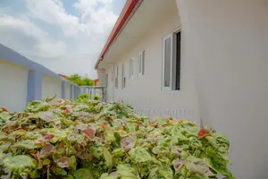 2bdrm Bungalow in Adenta Amanfrom for rent