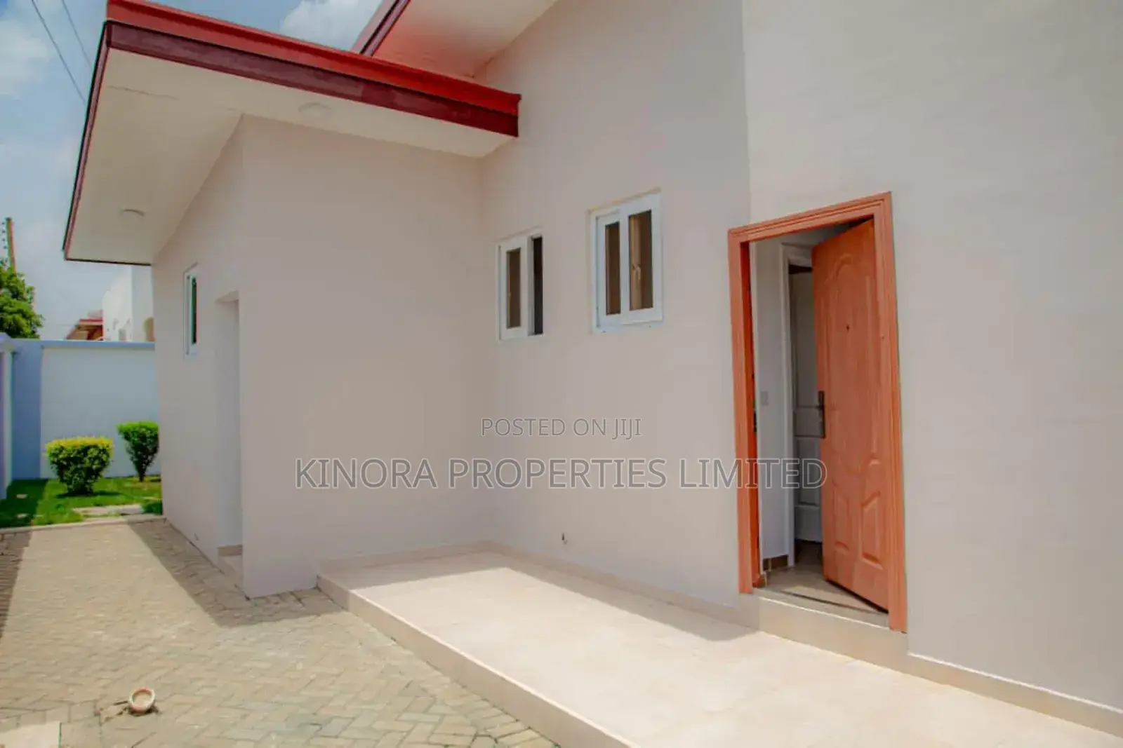 2bdrm Bungalow in Adenta Amanfrom for rent