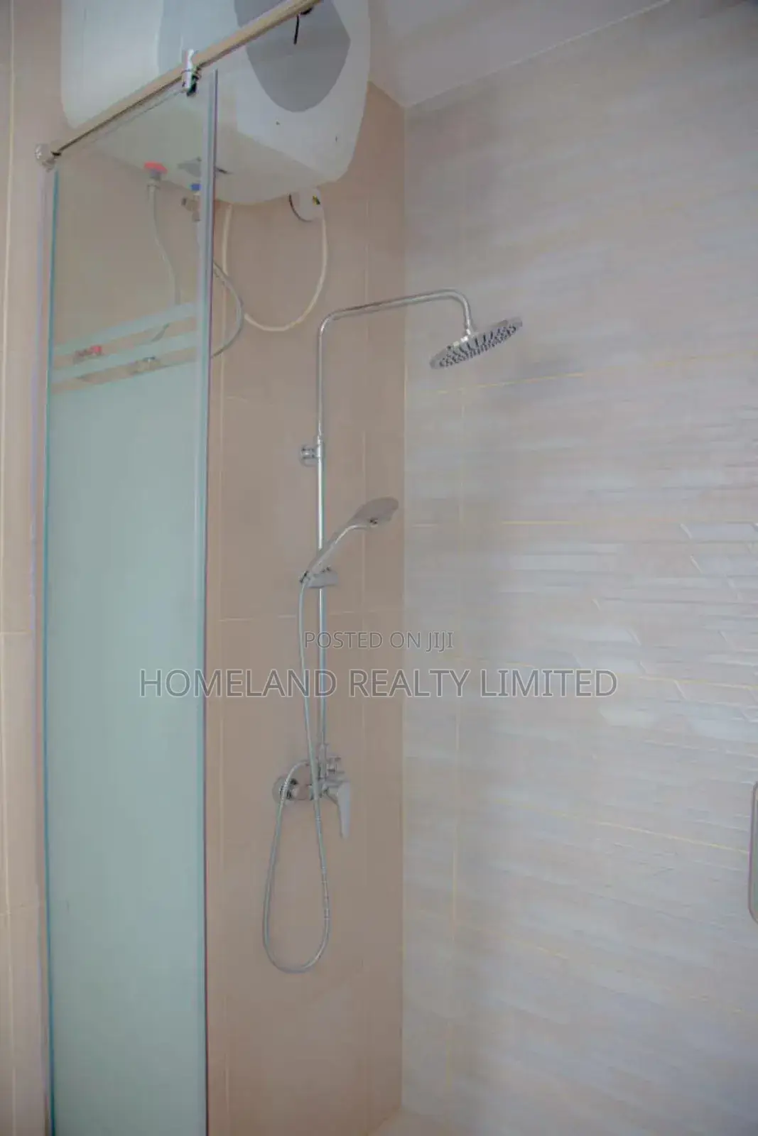 2bdrm Bungalow in Adenta Amanfrom for rent
