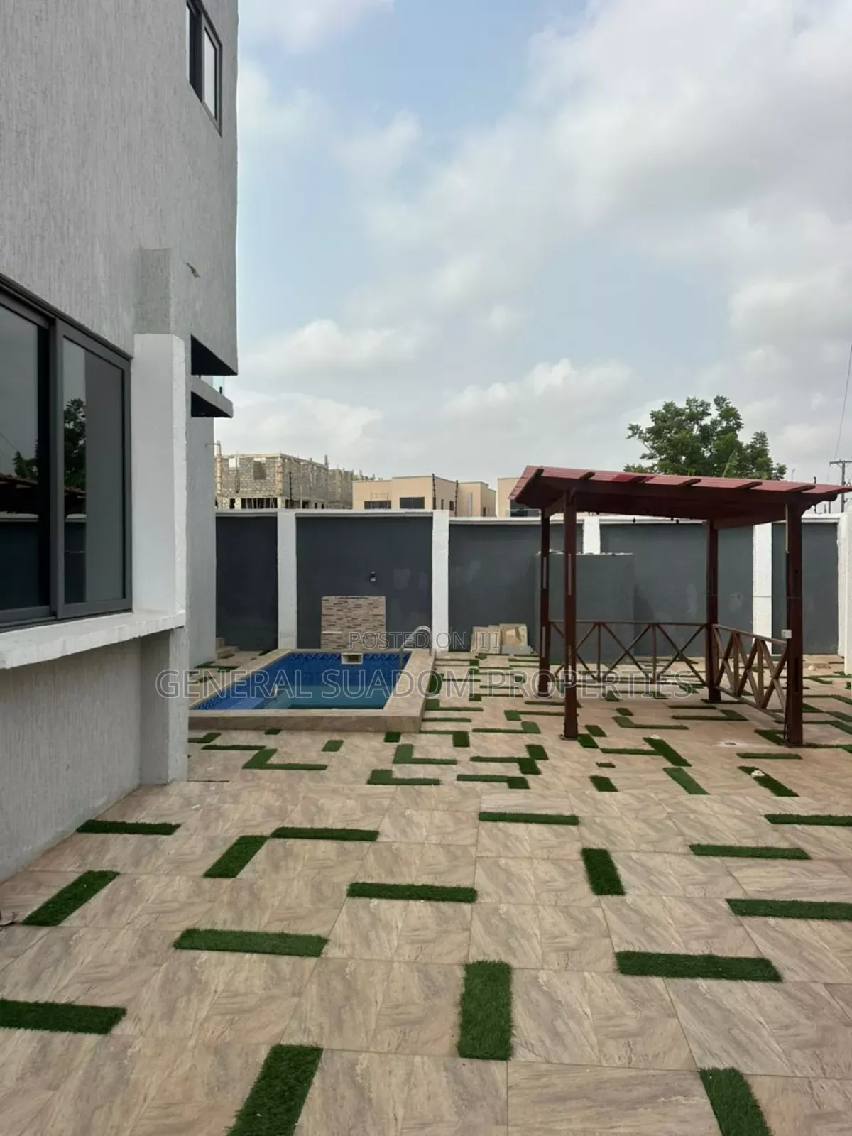 Furnished 4bdrm Duplex in Suadom Properties, Tseaddo for rent