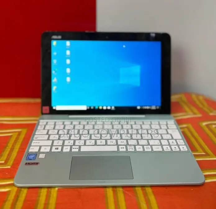 Laptop Asus ASUSPRO P2440UQ 4GB Intel SSD 128GB