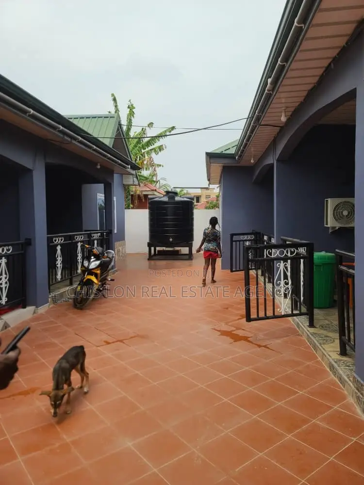 2bdrm Apartment in New Market Area, Kasoa for rent