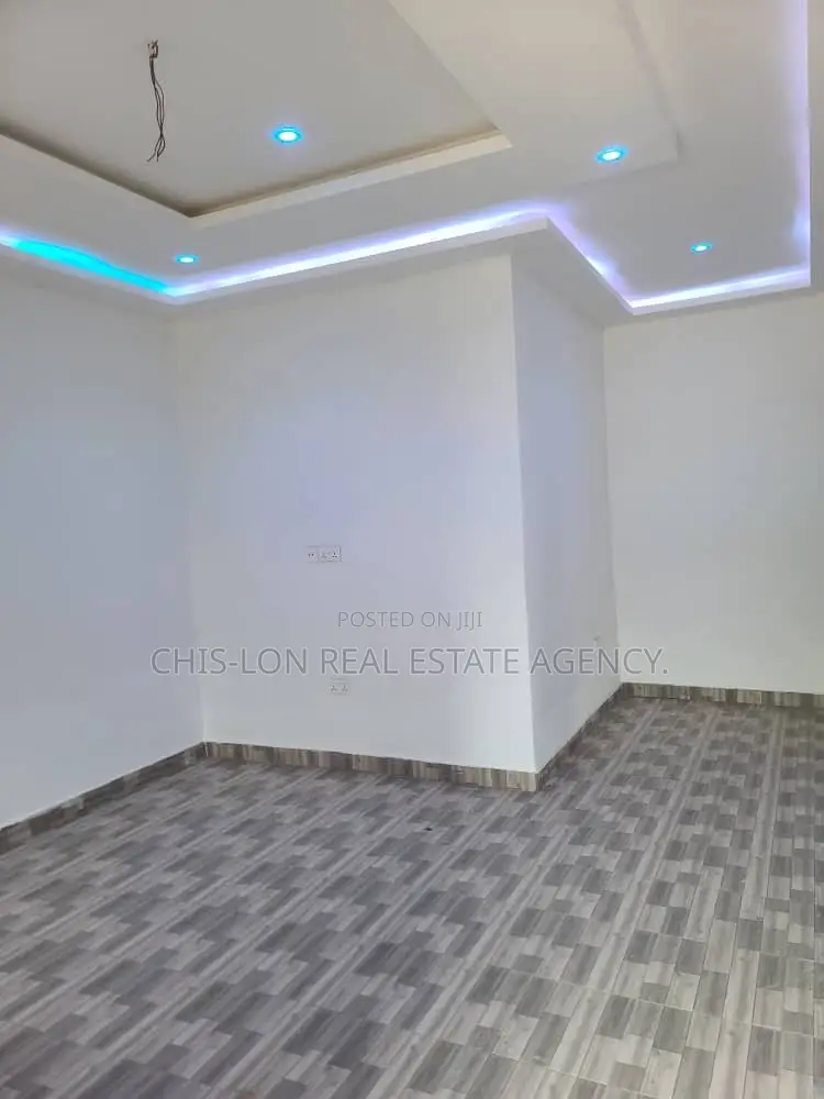 2bdrm Apartment in New Market Area, Kasoa for rent