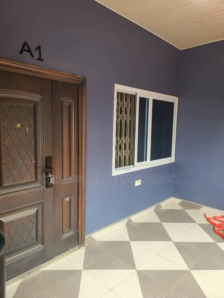 2bdrm Apartment in New Market Area, Kasoa for rent
