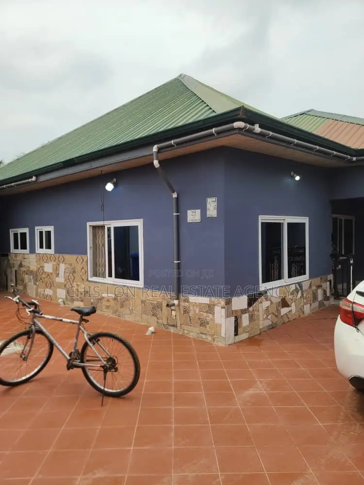 2bdrm Apartment in New Market Area, Kasoa for rent