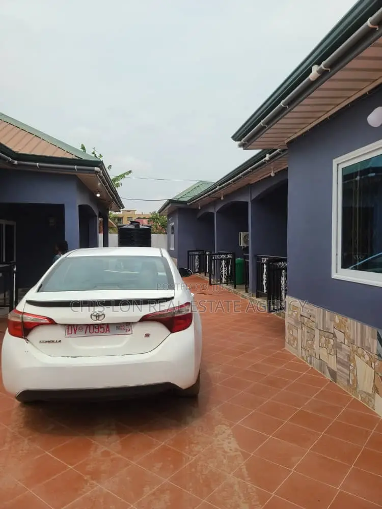 2bdrm Apartment in New Market Area, Kasoa for rent