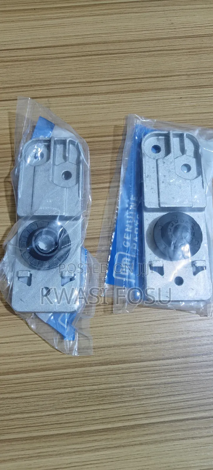 Chevolet Cruze Lower Radiator Bracket
