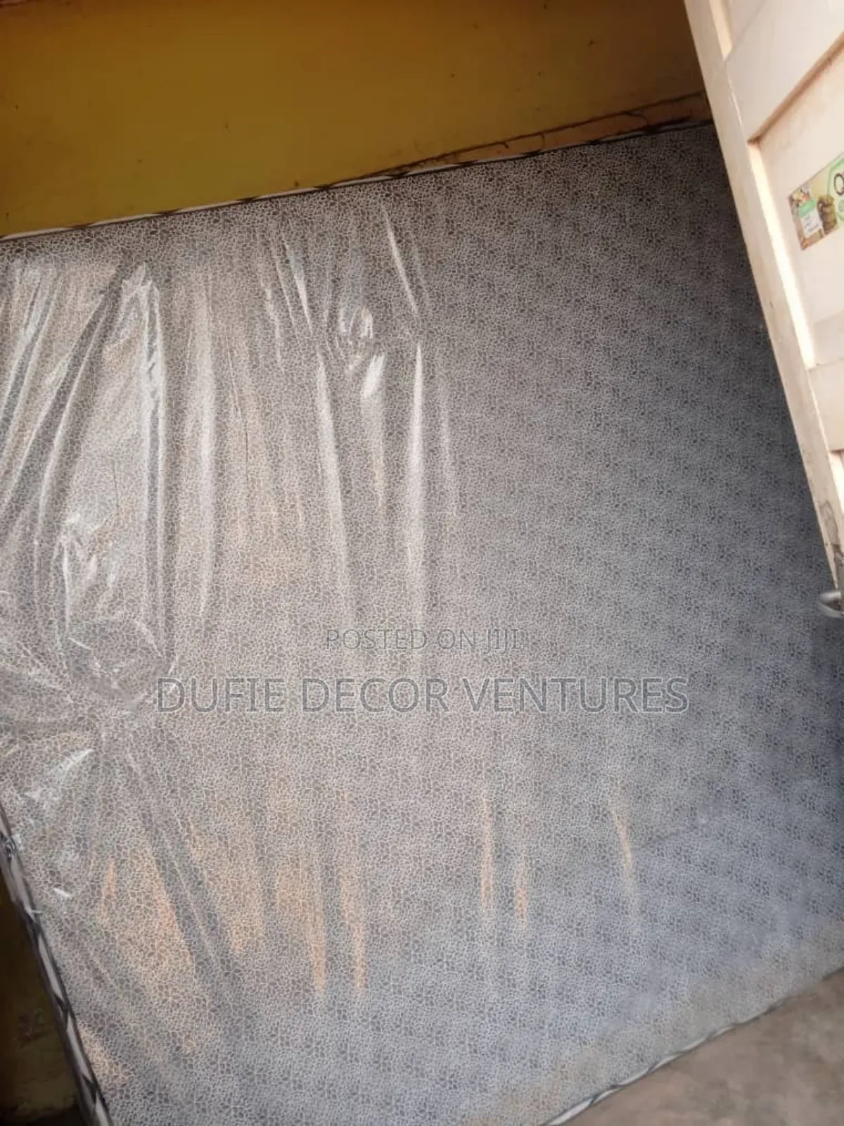 Queen Mattress 10inches Inches Available for Sale