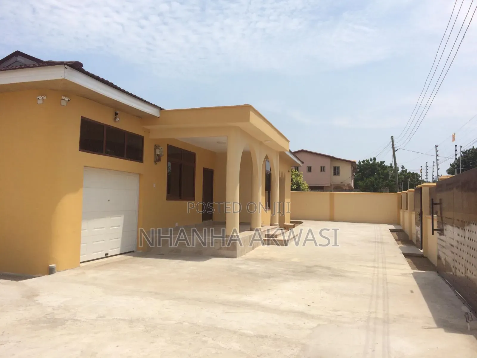 4bdrm House in Teme Community 12, Tema Metropolitan for rent