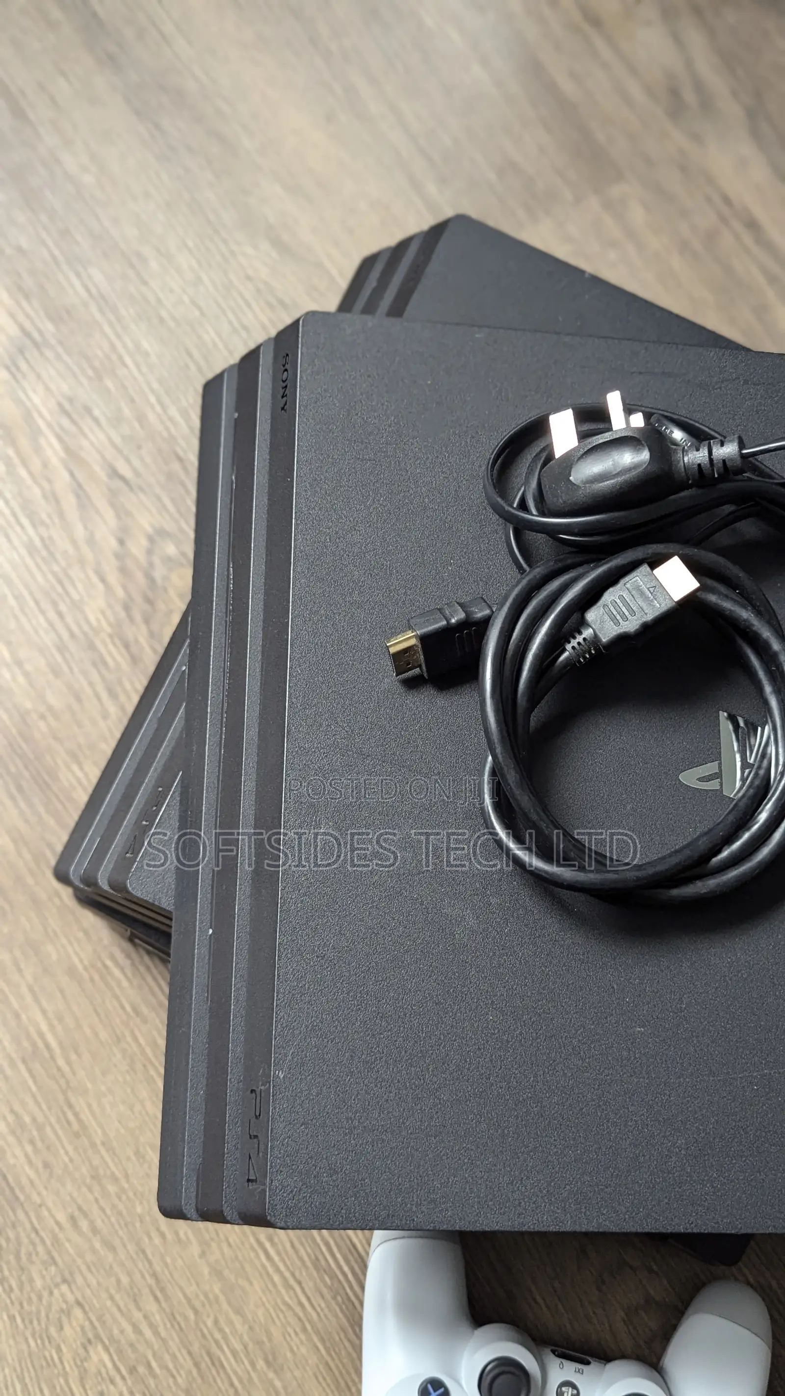 Ps4 Pro: 4k Hdr, Controller & Cables, Reset - Good Now!