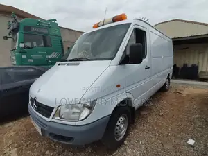Mercedes-Benz Sprinter 2014 White