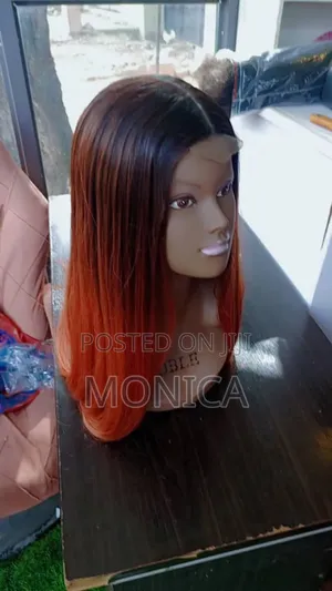 Beautiful 2 Tone Hairs