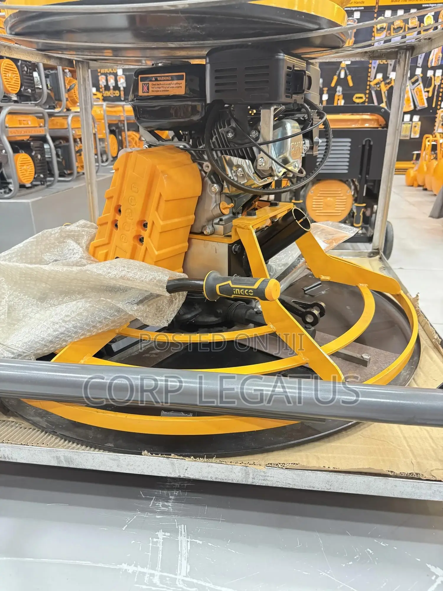 Ingco Gasoline Power Trowel