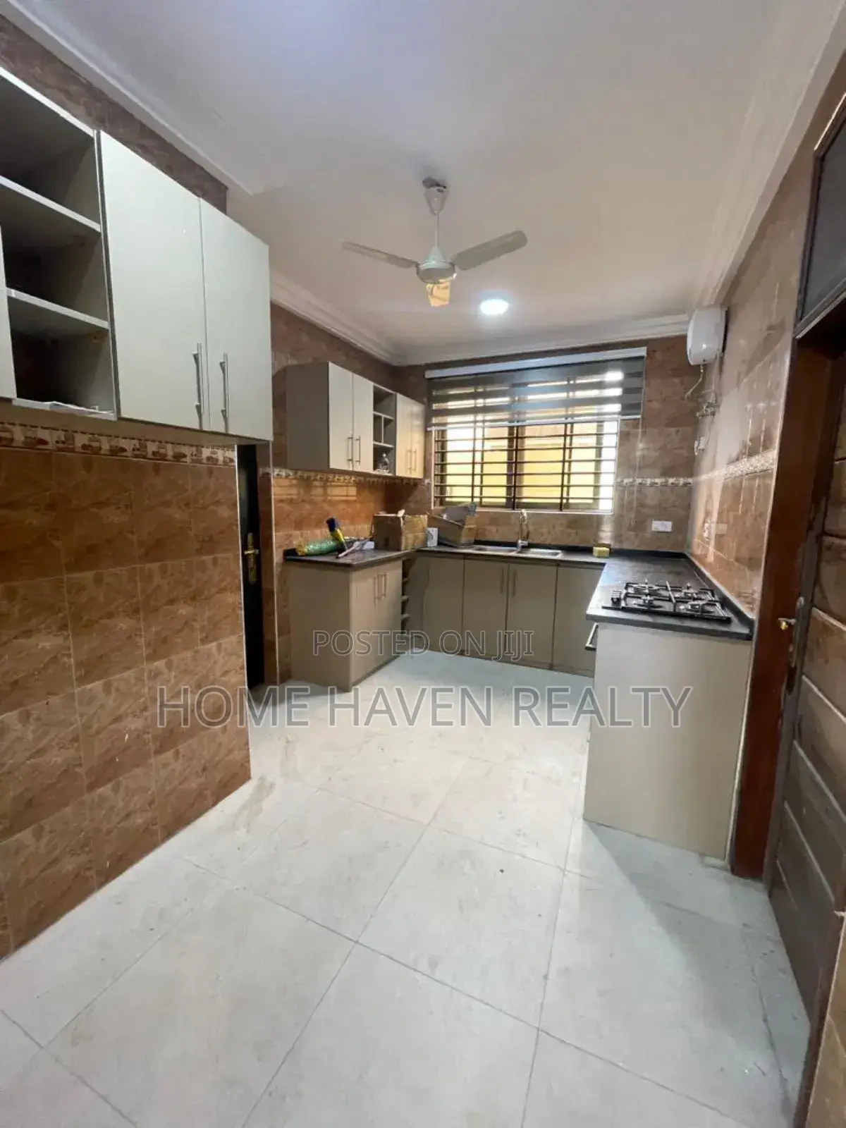 2bdrm Apartment in East Airport, Tseaddo for rent