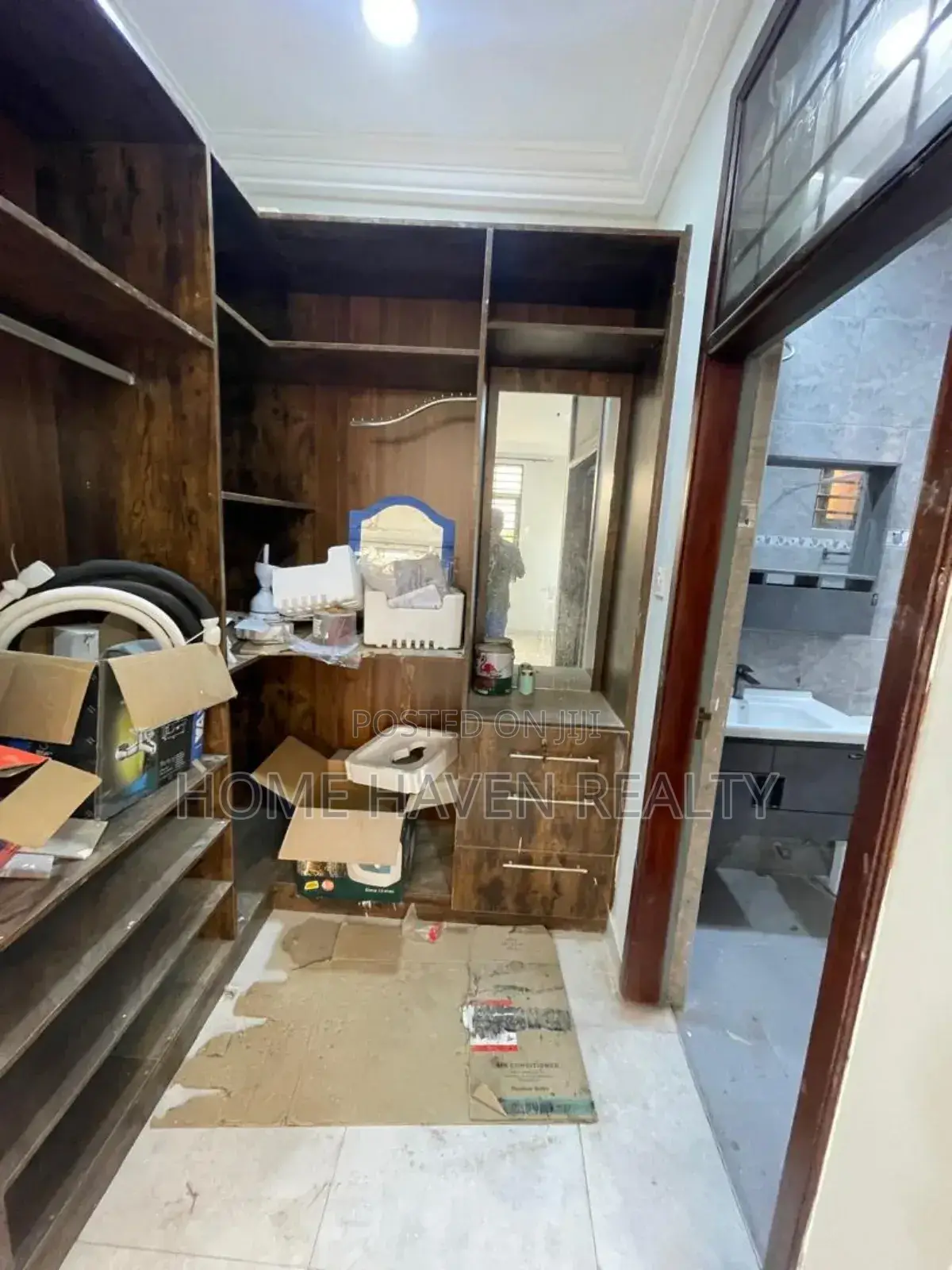 2bdrm Apartment in East Airport, Tseaddo for rent