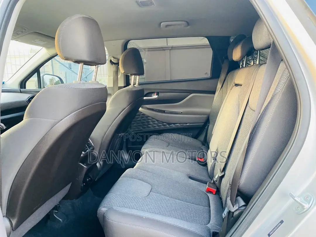 Hyundai Santa Fe SE 2.4 AWD 2020 Silver