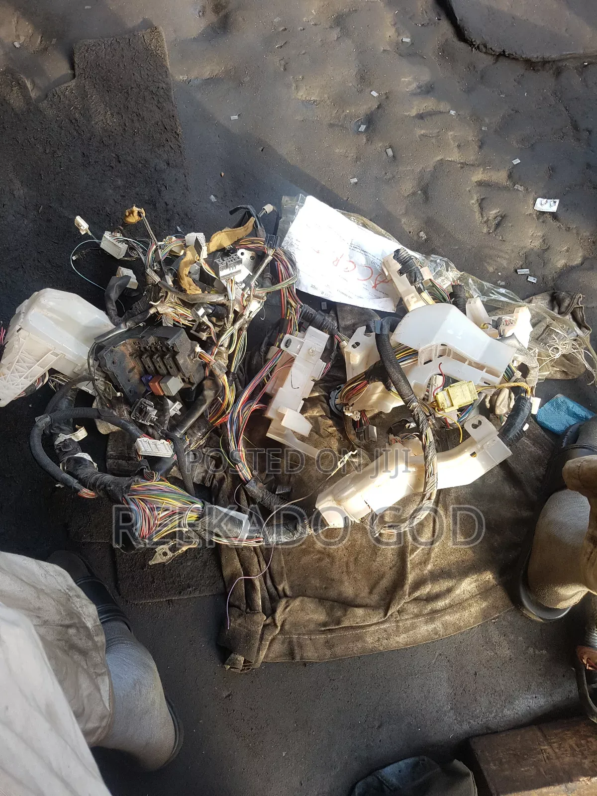 Toyota Corolla Engine Wire