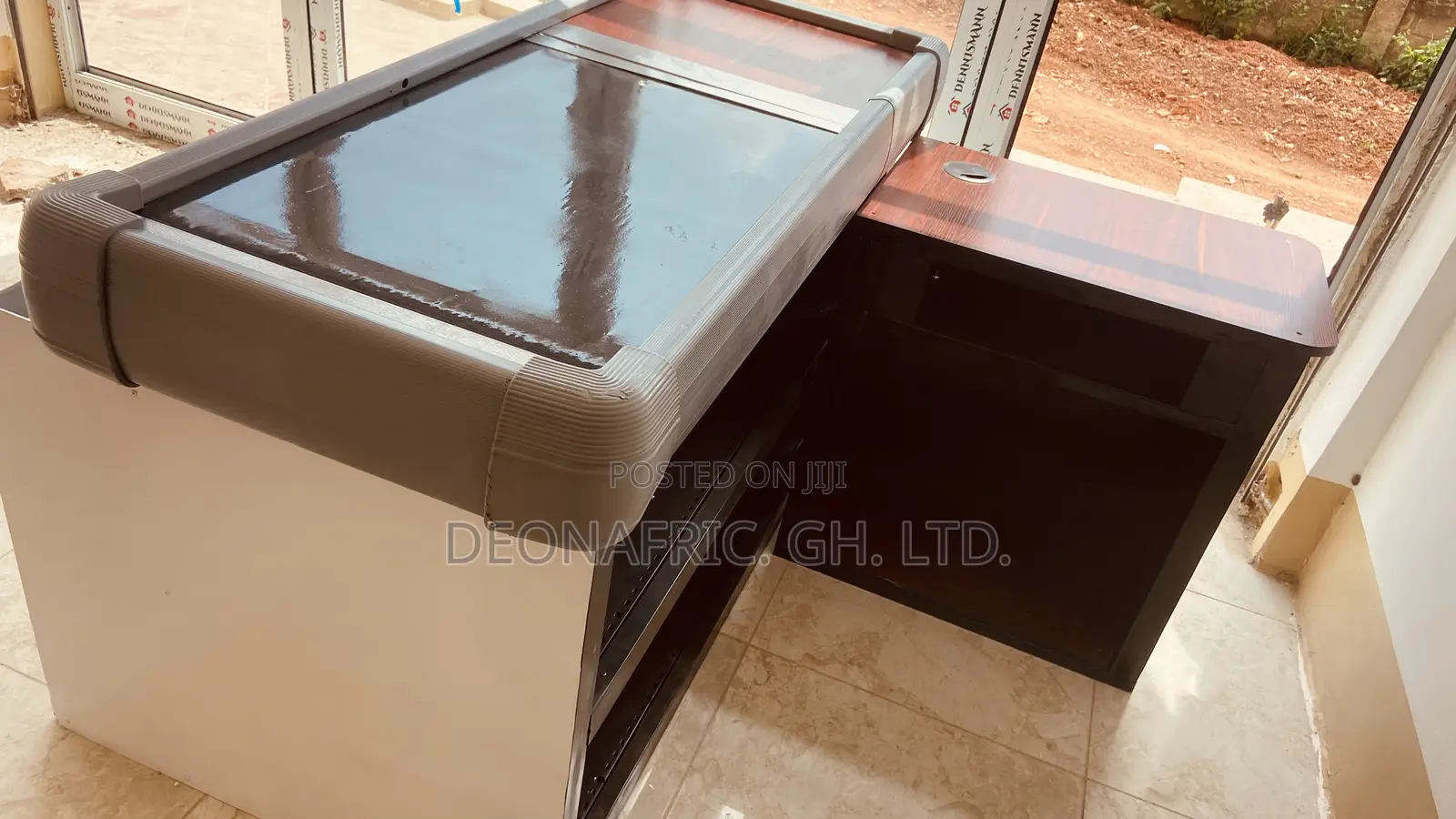 Supermarket Counter or Cash Desk