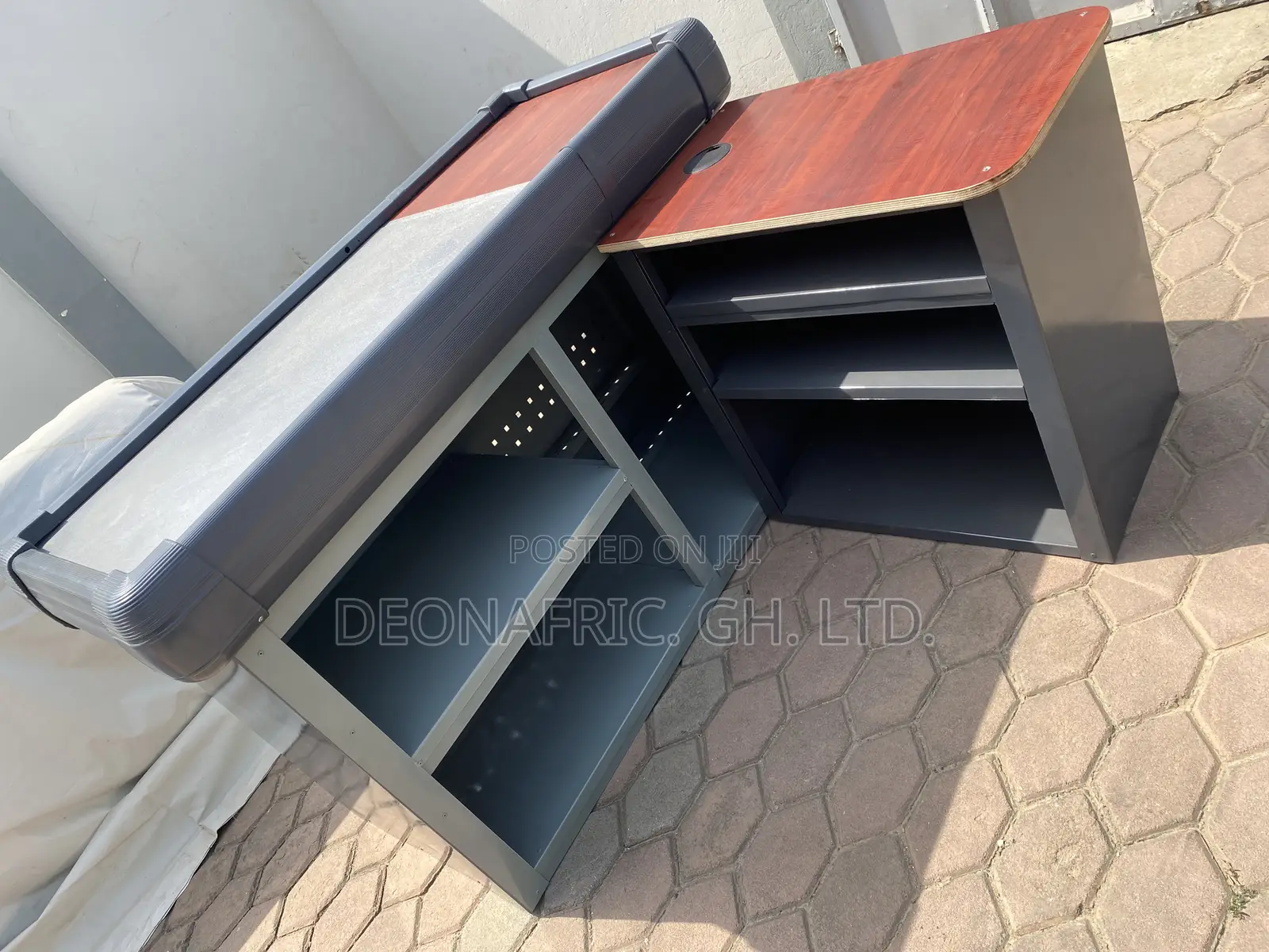 Supermarket Counter or Cash Desk