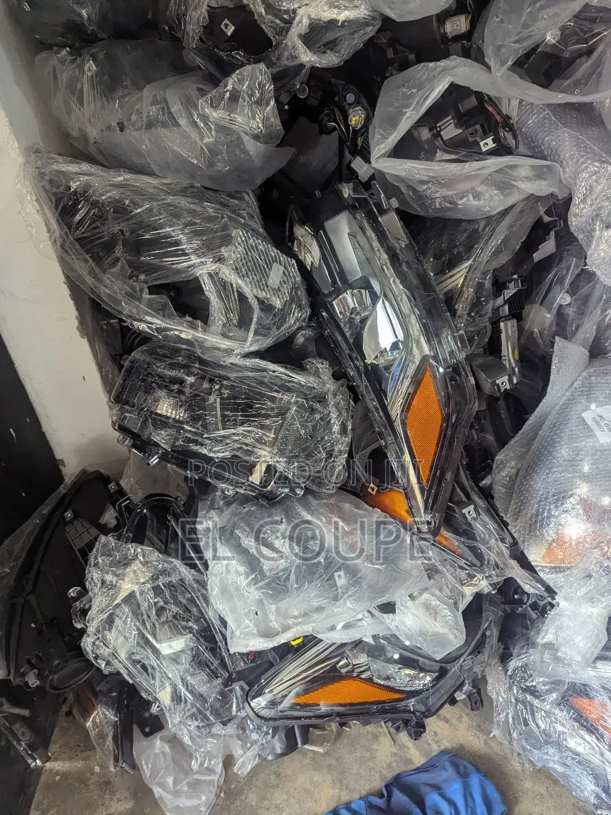 All Kinds of Headlight for American Cars