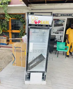 Choose Genuine Pearl PVC-316-2b 1 Door Display Fridge.