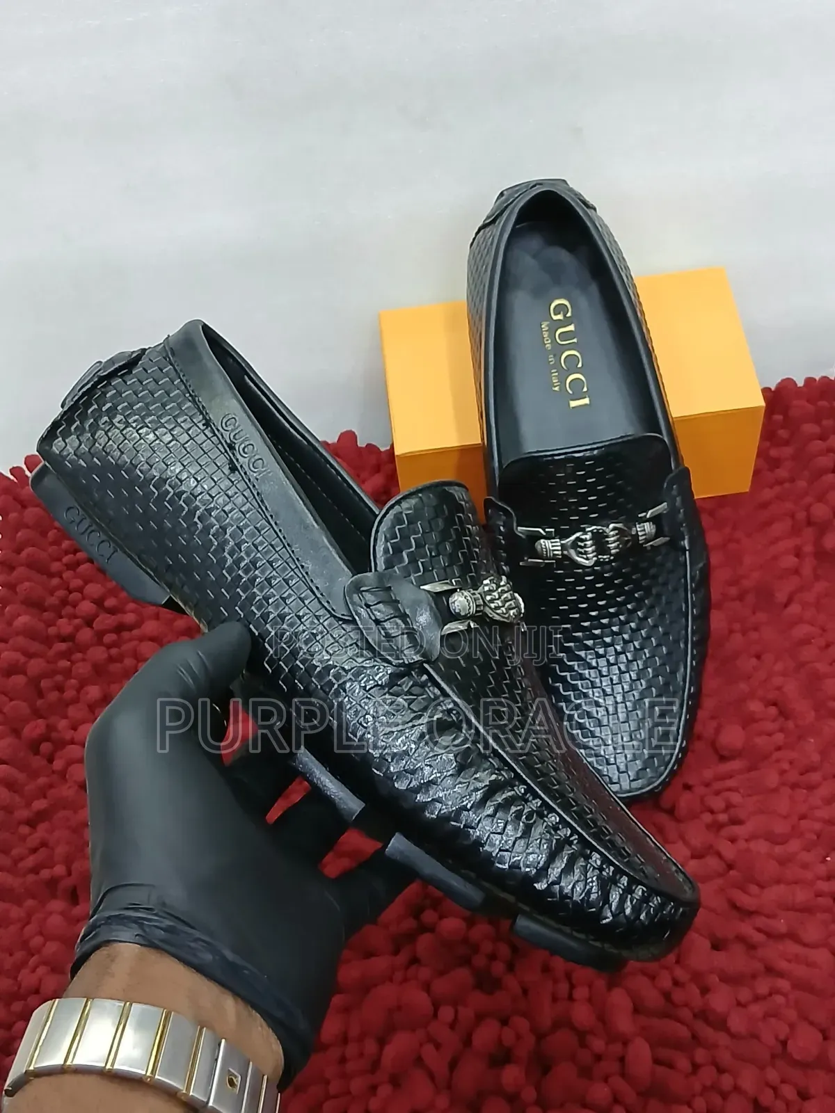 Timeless Gucci Elegant Black Formal Loafers for Men
