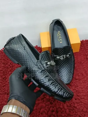 Timeless Gucci Elegant Black Formal Loafers for Men