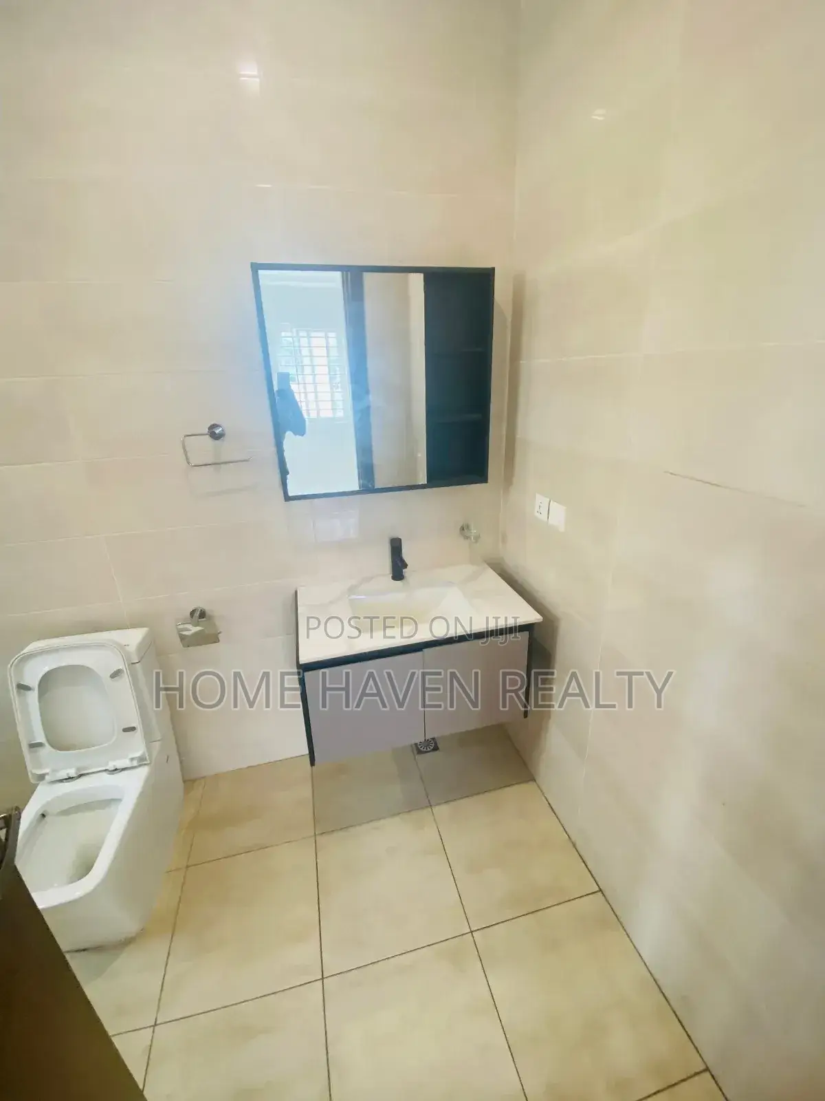 2bdrm Apartment in Abelemkpe for rent