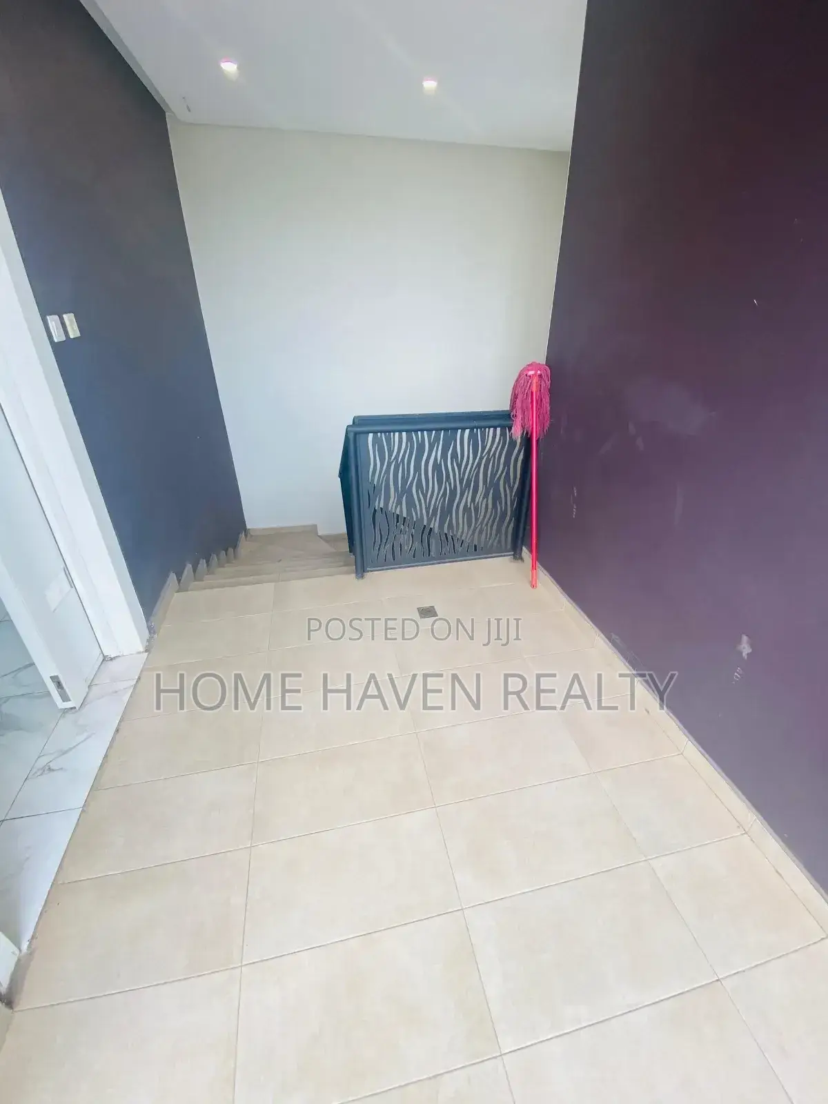 2bdrm Apartment in Abelemkpe for rent