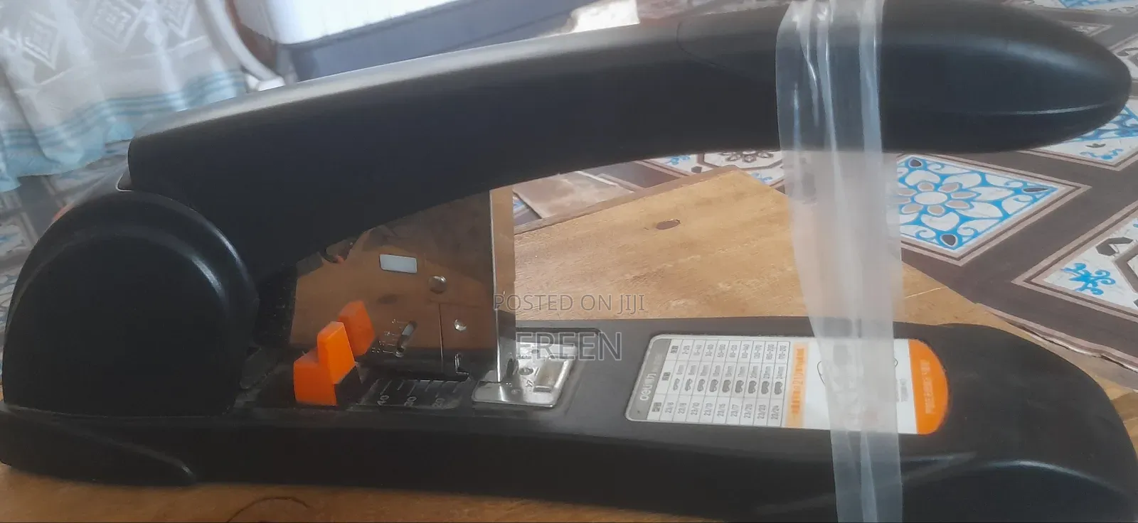 Giant Stapler