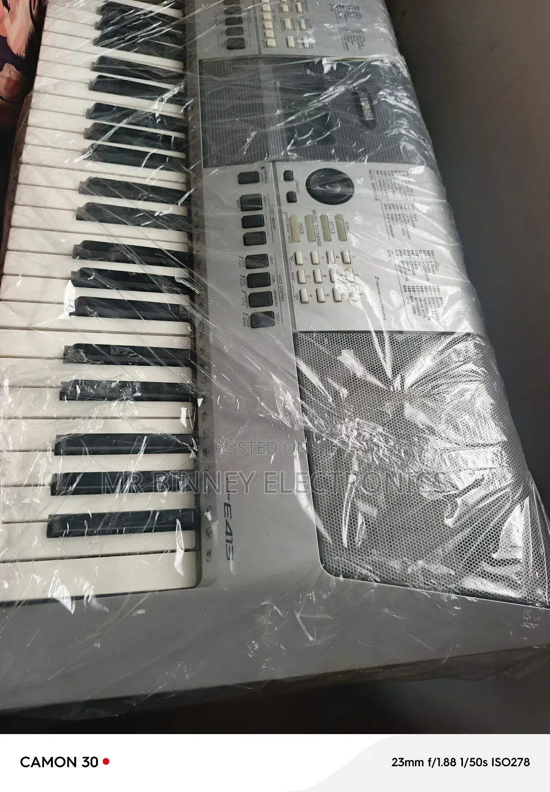 Yamaha PSR E413