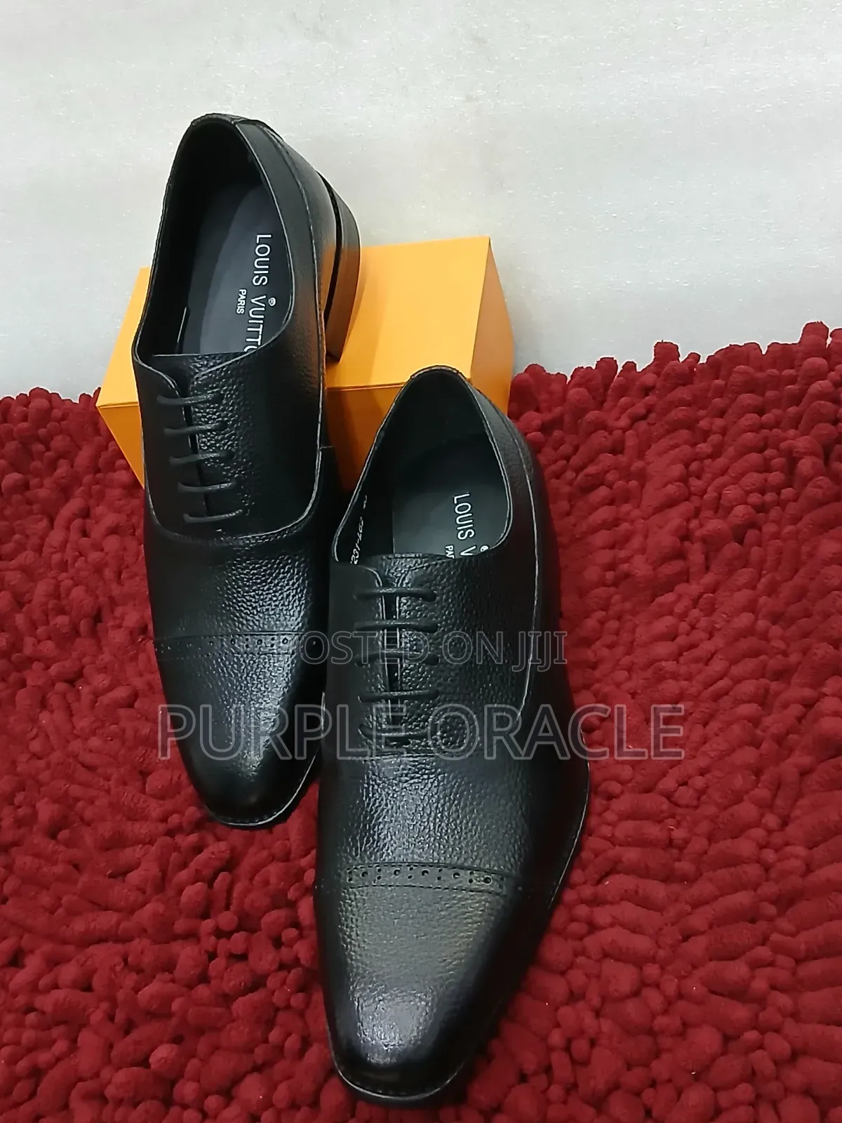 Louis Vuitton Black Leather Shoes.