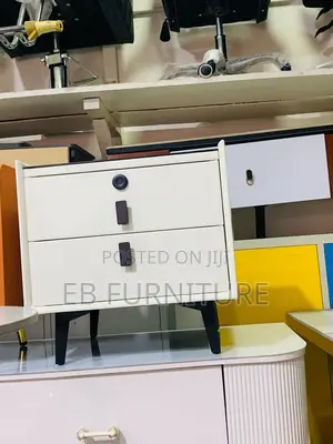 Side Drawer