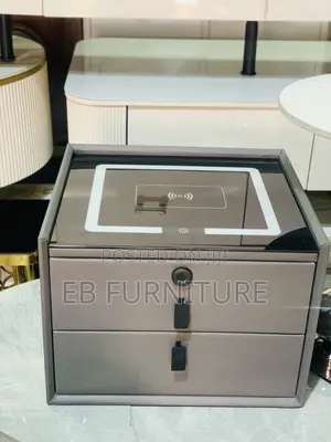 Side Drawer