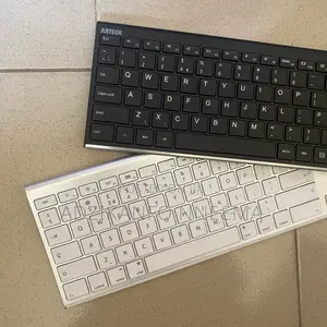 Wireless Rechargeable Ultra Slim Full Size Keyboard