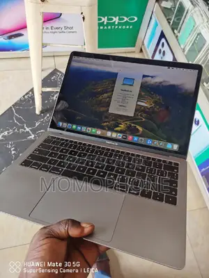 Laptop Apple MacBook Air 2019 8GB Intel Core i5 SSHD+SSD 256GB