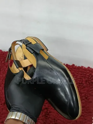 Louis Vuitton Men Black Solid Leather Shoe-Style Sandals