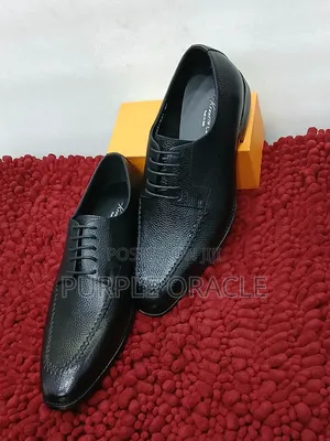 Men's Kenneth Cole Oxford Dress Shoes.