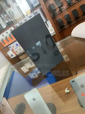 New Samsung Galaxy S10e 256 GB Black