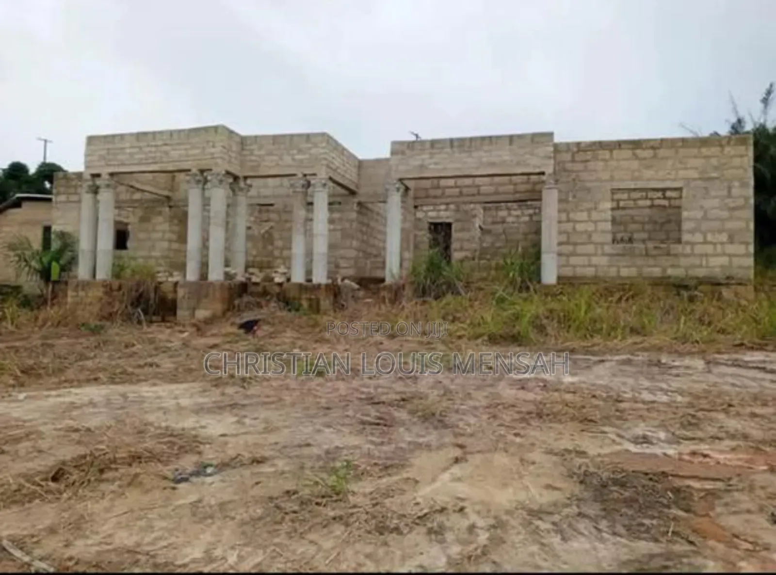 5 Bedrooms House at Adagya