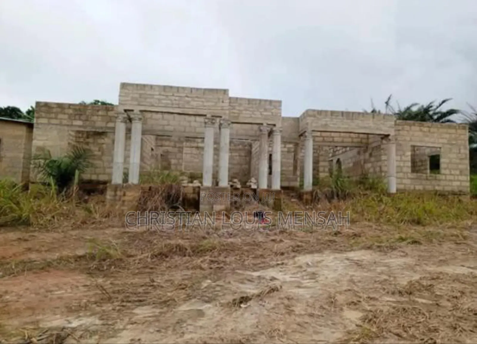 5 Bedrooms House at Adagya